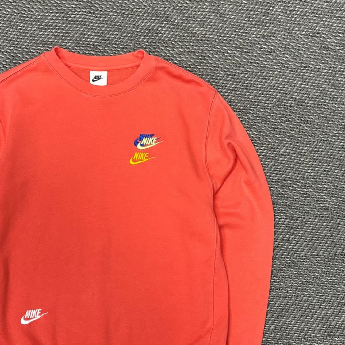 나이키 트리플스우시 맨투맨 v0389 상품이미지4