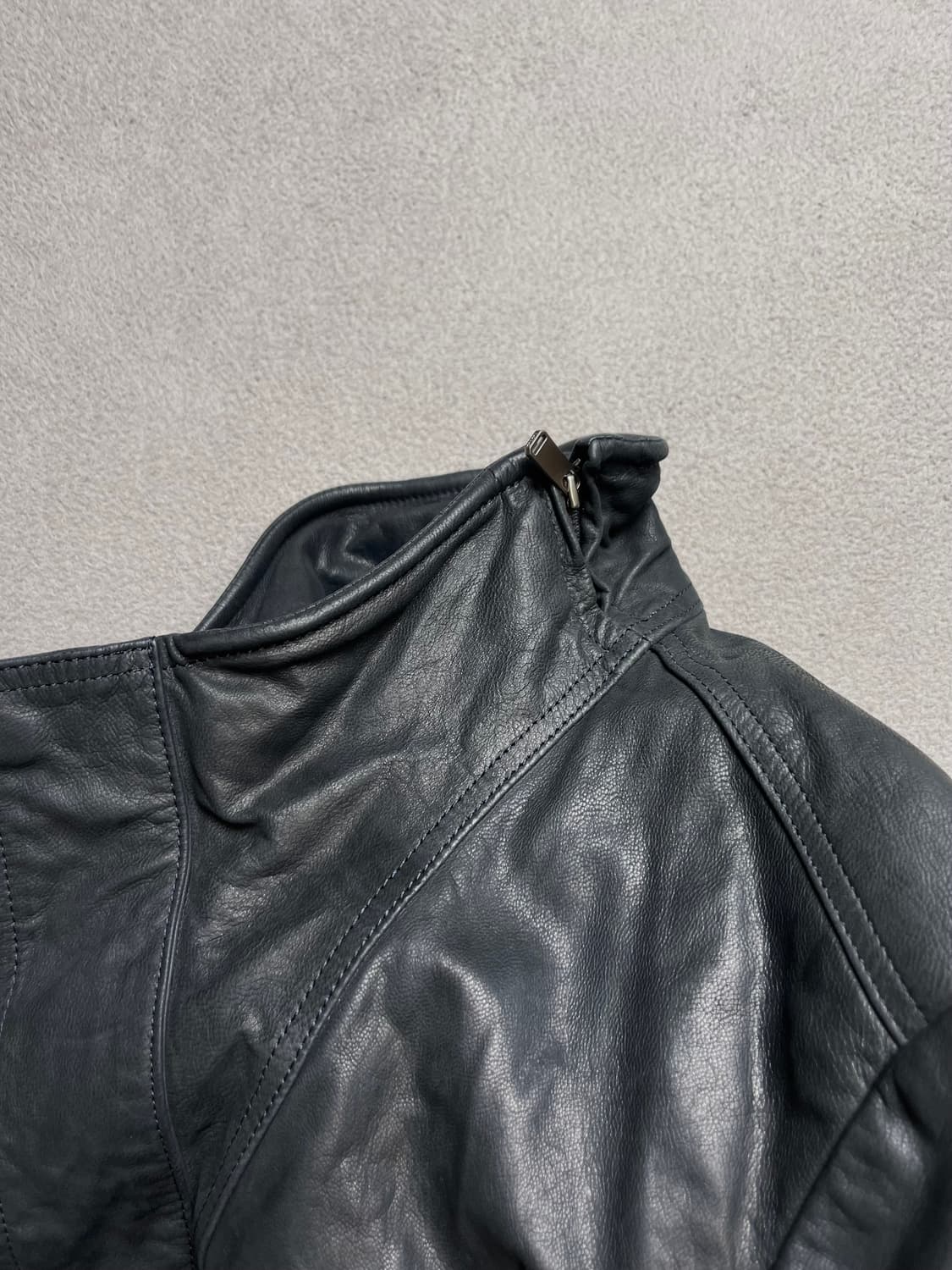 [100] 지오지아 하이넥 레더자켓 - 양가죽자켓 상품이미지10