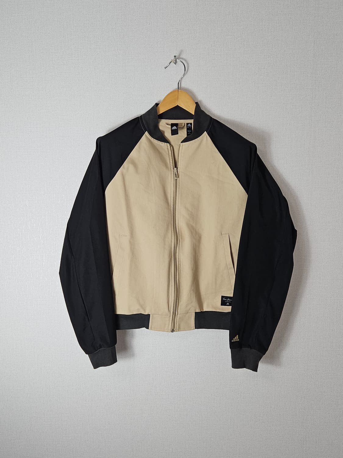 아디다스 일본판 ID2 바람막이 봄버 카고테크 우븐 자켓 L 100 상품이미지1
