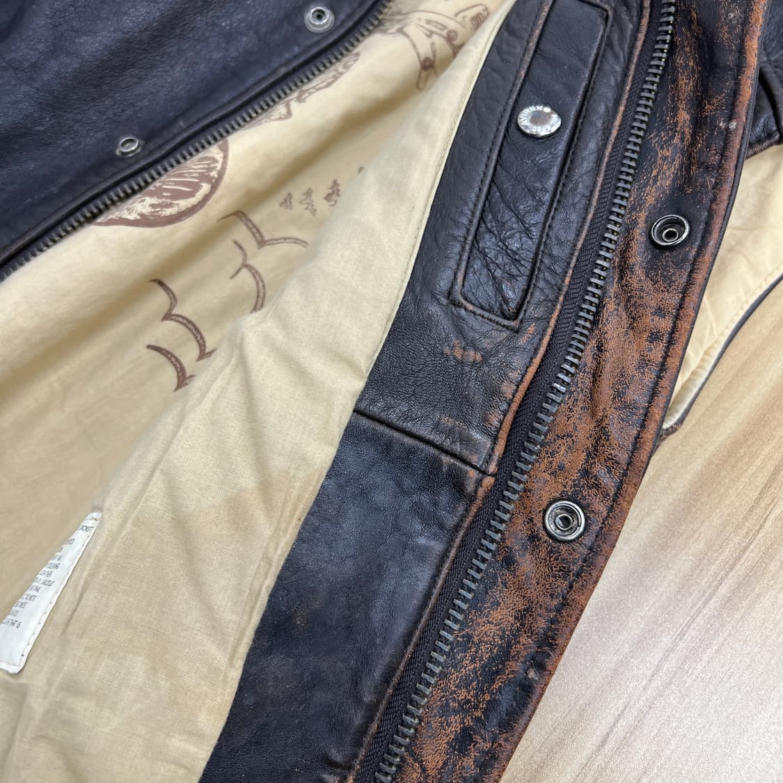 Avirex 아비렉스 B-9 레더 베스트 L 상품이미지10