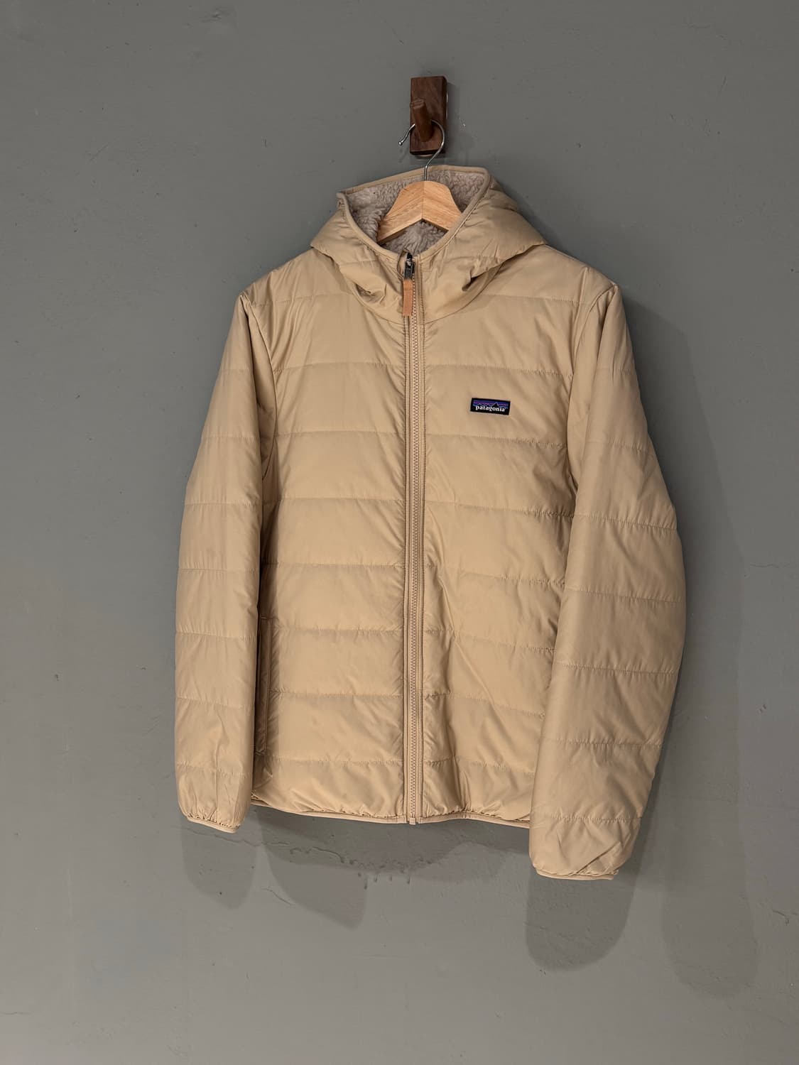 파타고니아 리버시블 플리스 프레디 후드패딩 상품이미지2