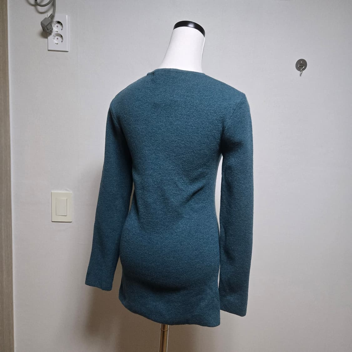 로우클래식 울 니트 (새상품) 상품이미지2