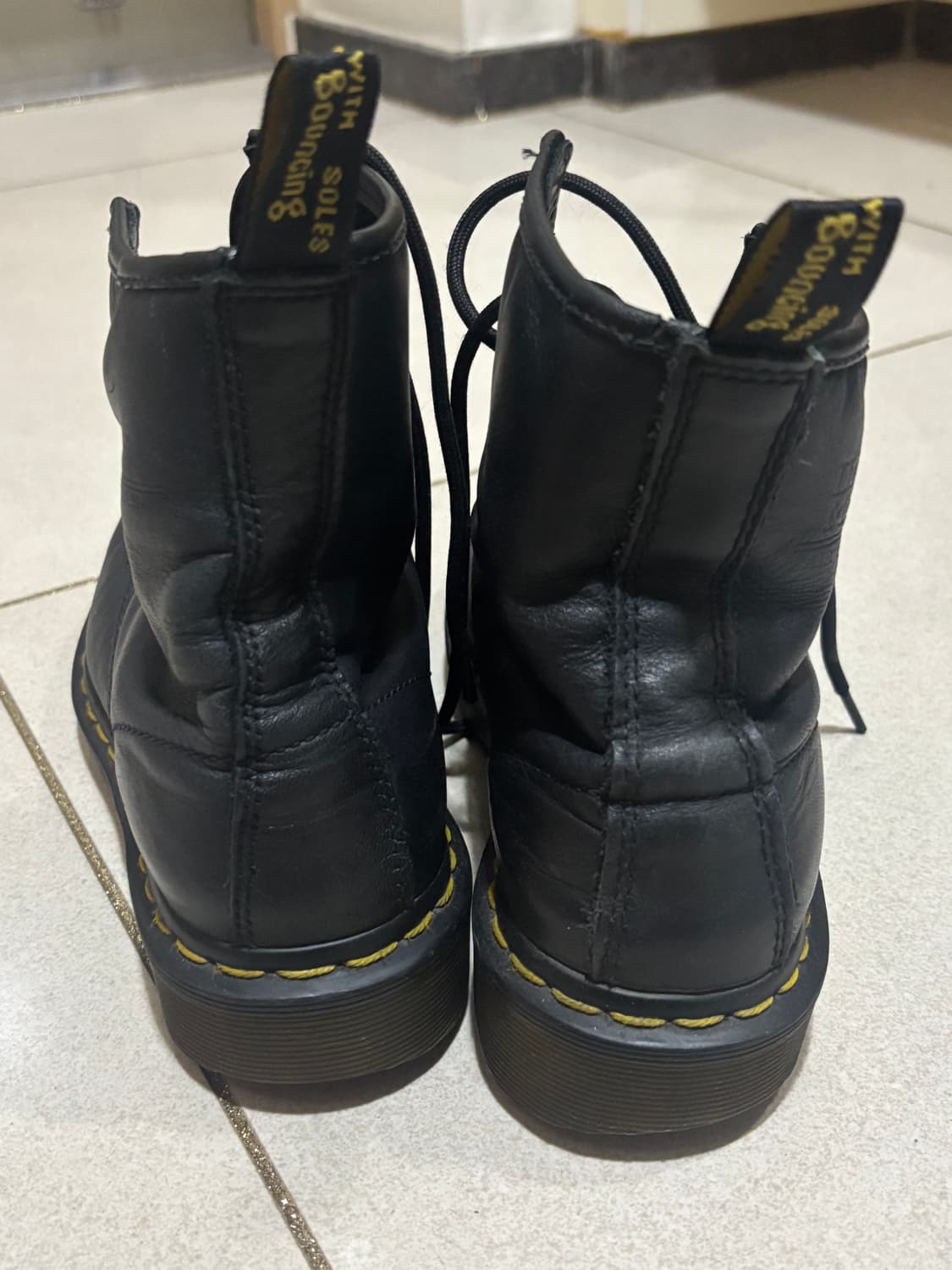 닥터마틴 1460 8홀 240 상품이미지5