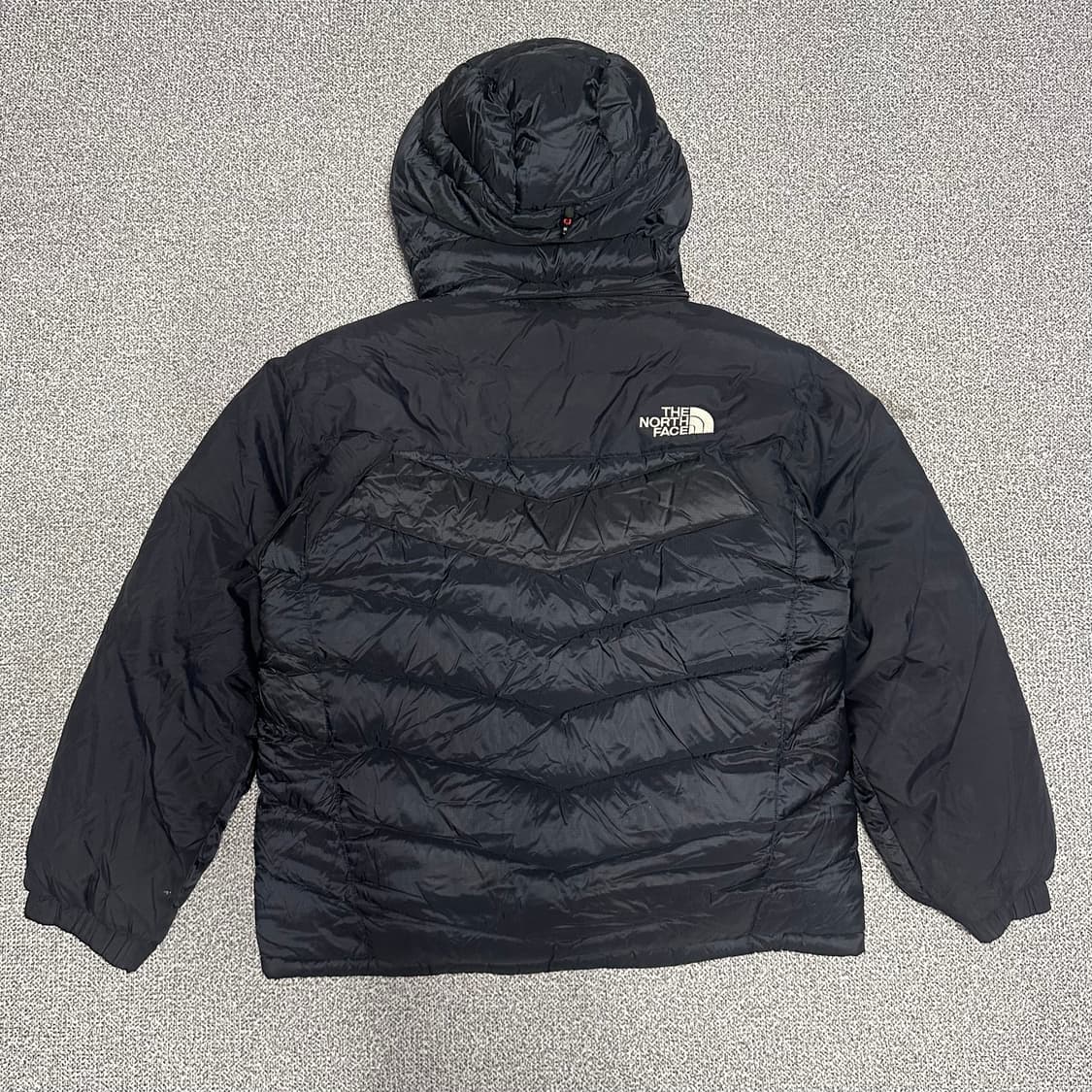 노스페이스 써밋 블랙 패딩 상품이미지3