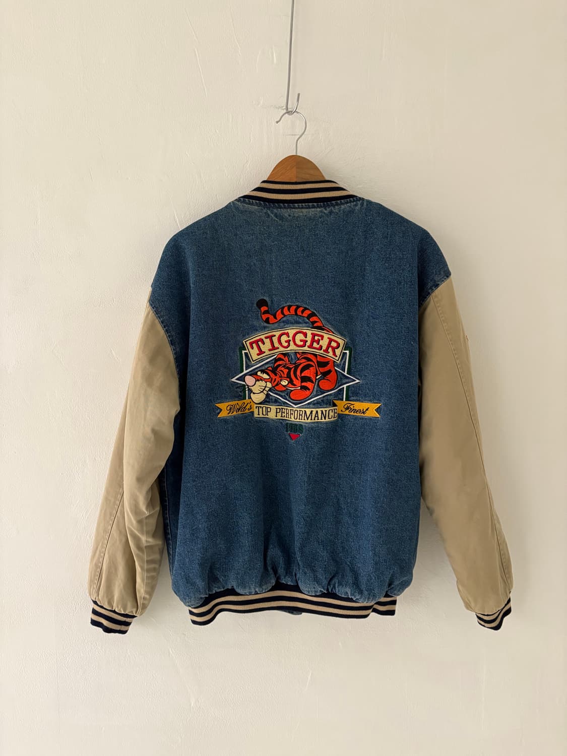 90's vtg Disney Tigger 1968 Denim Varsit 상품이미지10