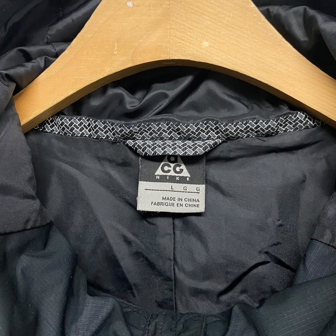  나이키 ACG 후드 바람막이 블랙 L 상품이미지4