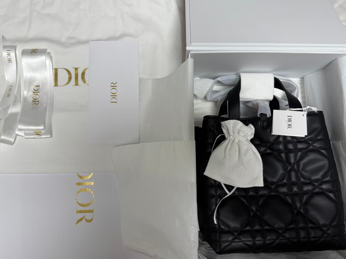 디올뚜주흐버티컬미듐 상품이미지3