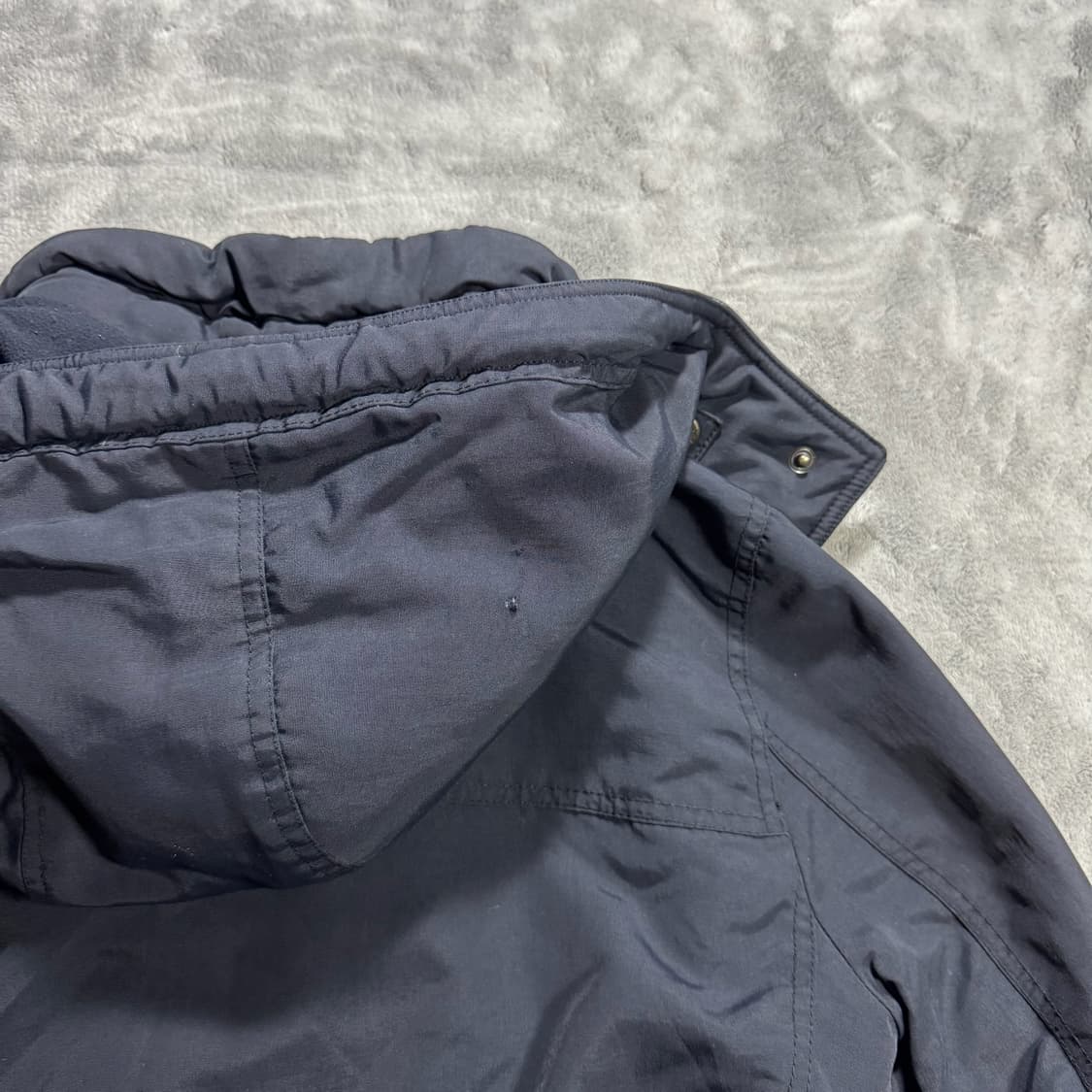 아베크롬비 네이비 후드 패딩 점퍼 상품이미지8