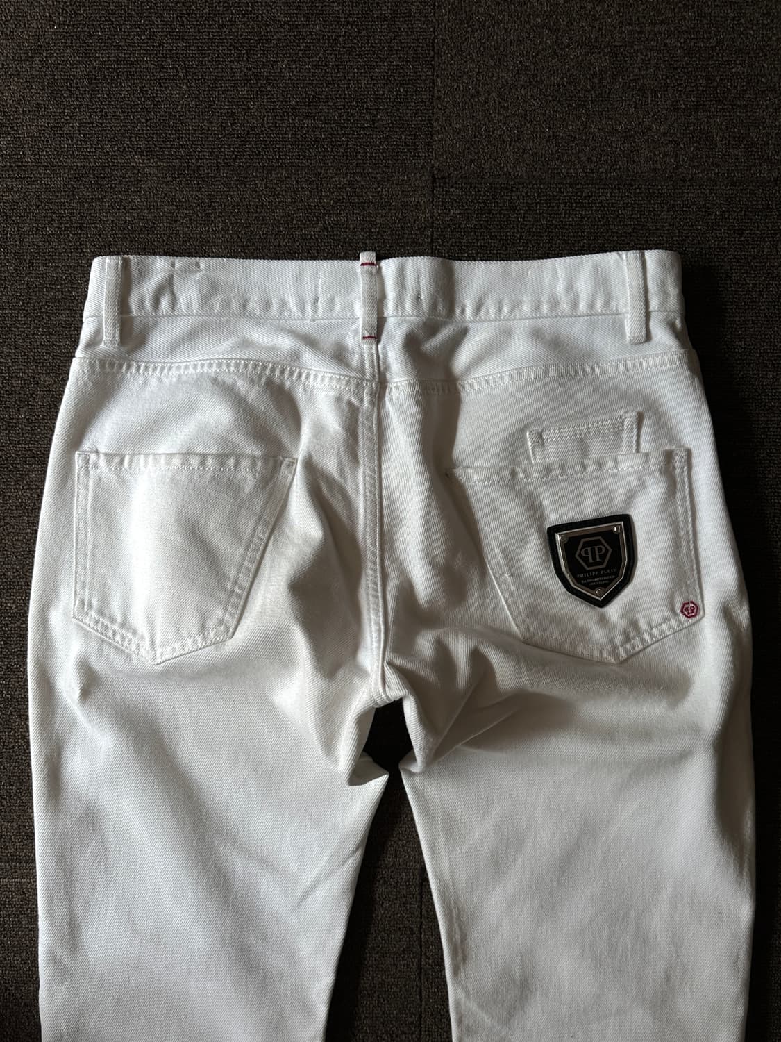 Philipp Plein 로고 패치 루즈 스트레이트 진 상품이미지9