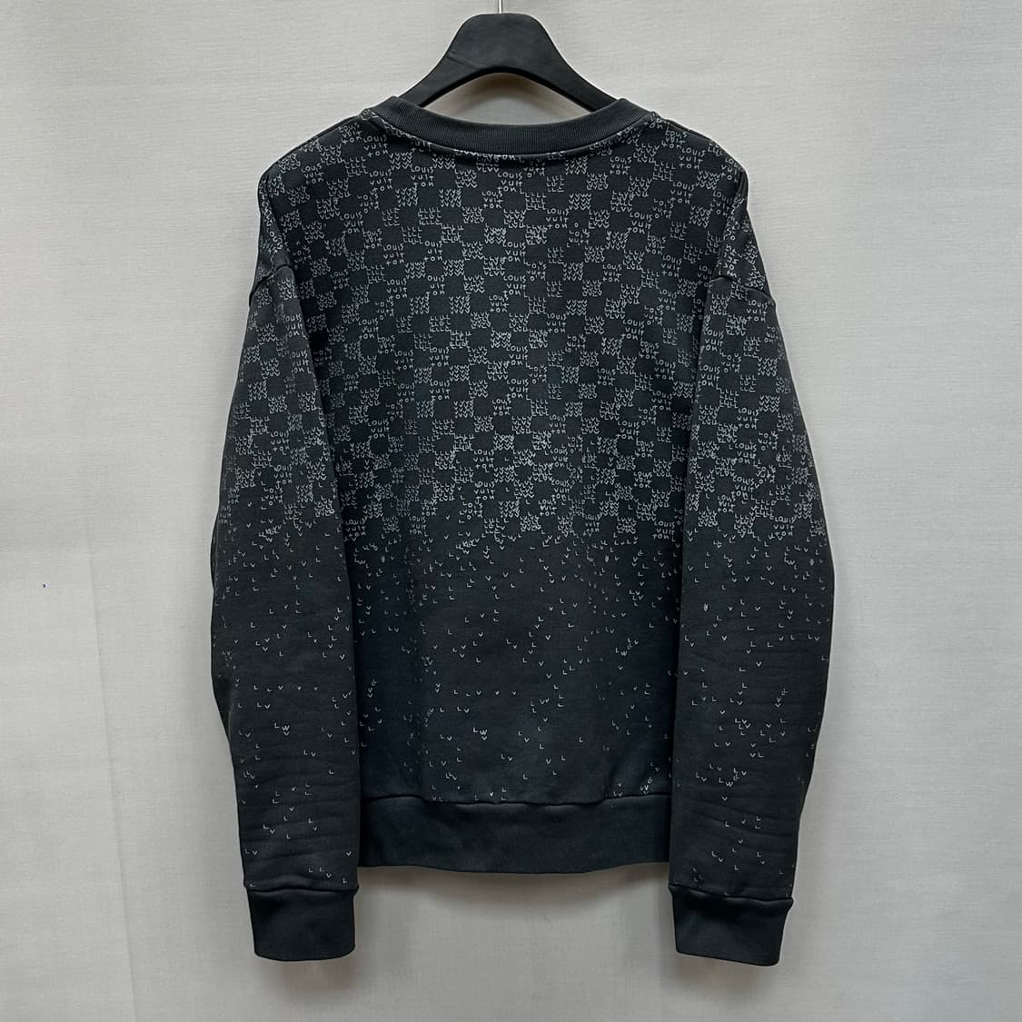 루이비통 다미에 그라데이션 맨투맨 (105)  상품이미지4