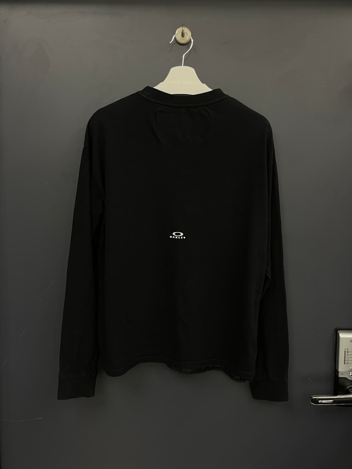 오클리 X 사무엘로스 롱슬리브 상품이미지2