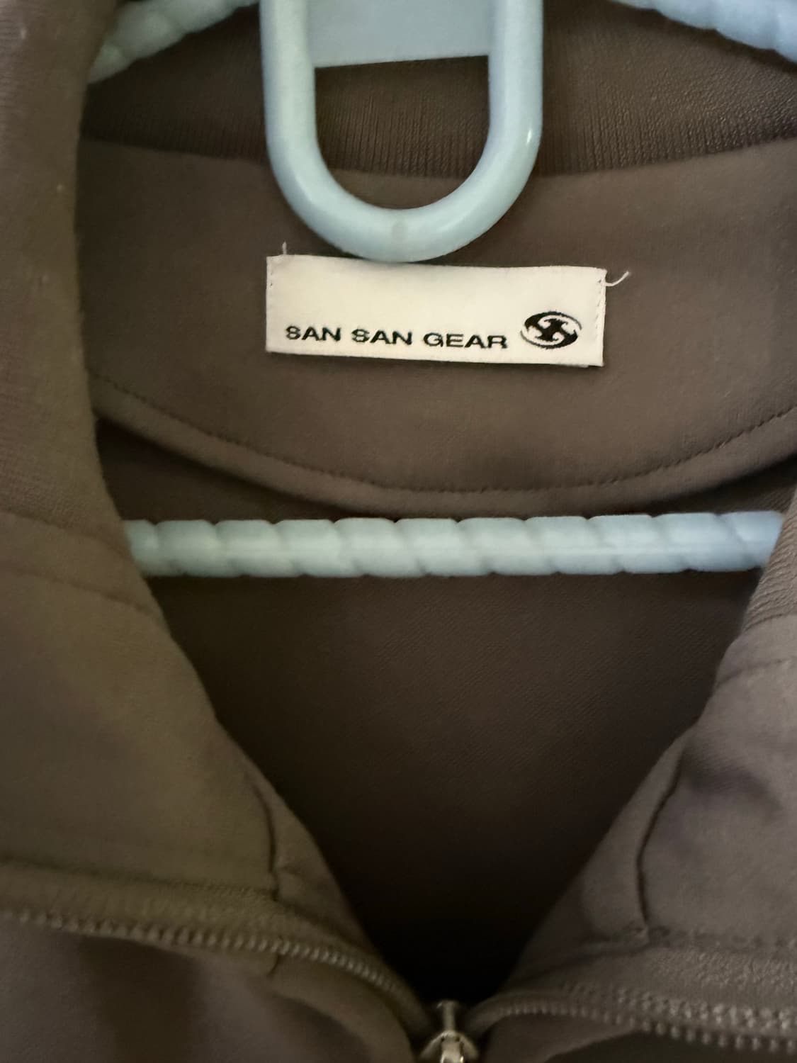 산산기어 트랙 자켓 브라운 - 22FW <2> 상품이미지5