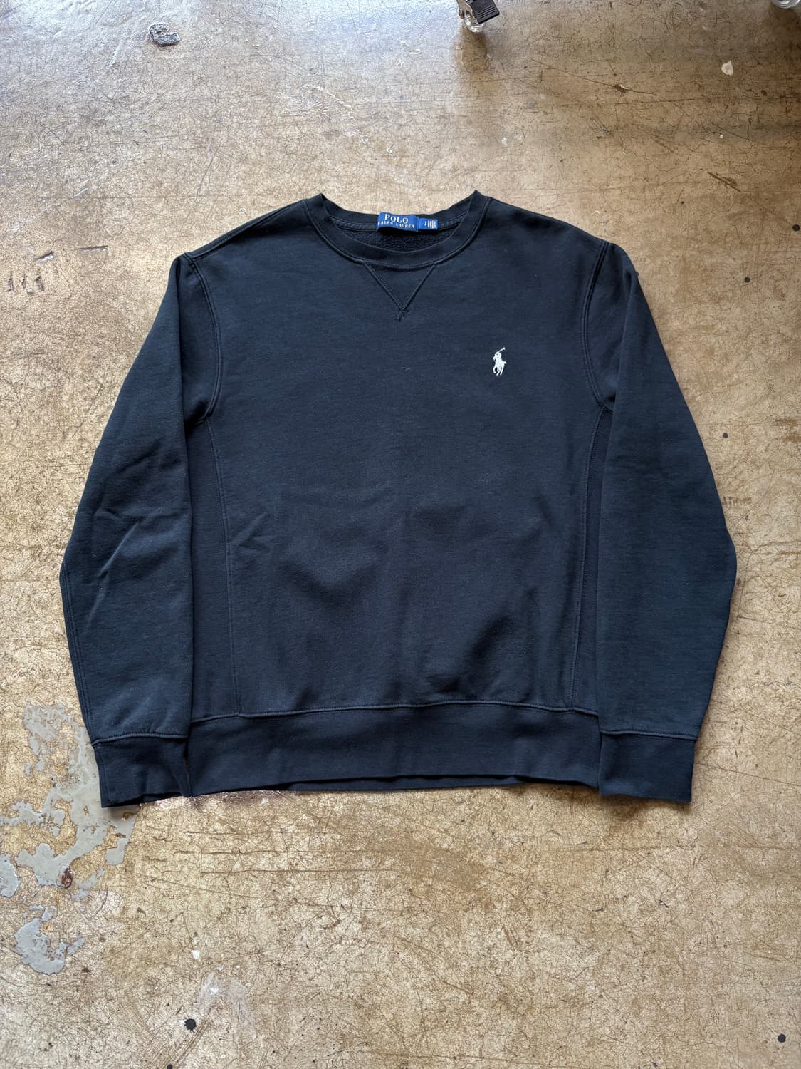 폴로 블랙 맨투맨 상품이미지2