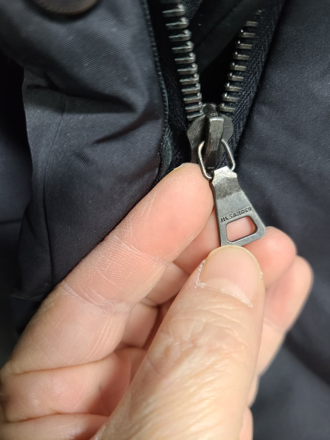 질샌더 블랙 숏패딩 상품이미지3