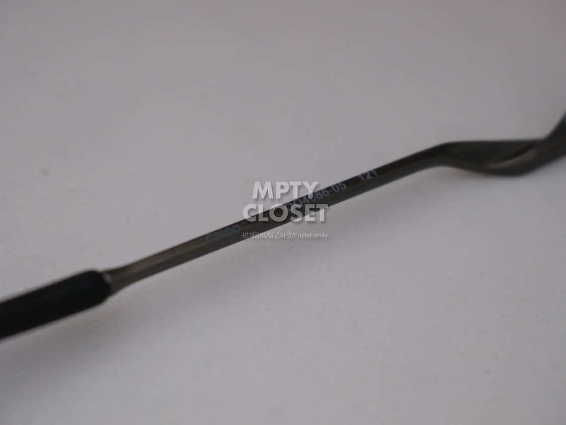 오클리 테일핀 Carbon / 그레이 편광 보잉선글라스 상품이미지4