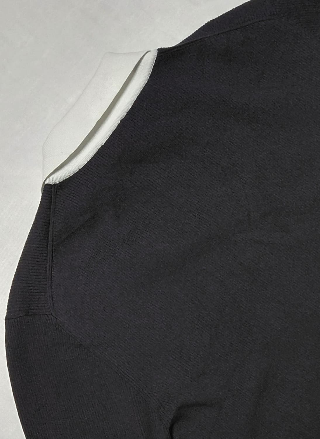 [DRESSTERIOR] 드레스테리어 배색 버튼 포인트 니트 폴로 (38 상품이미지8