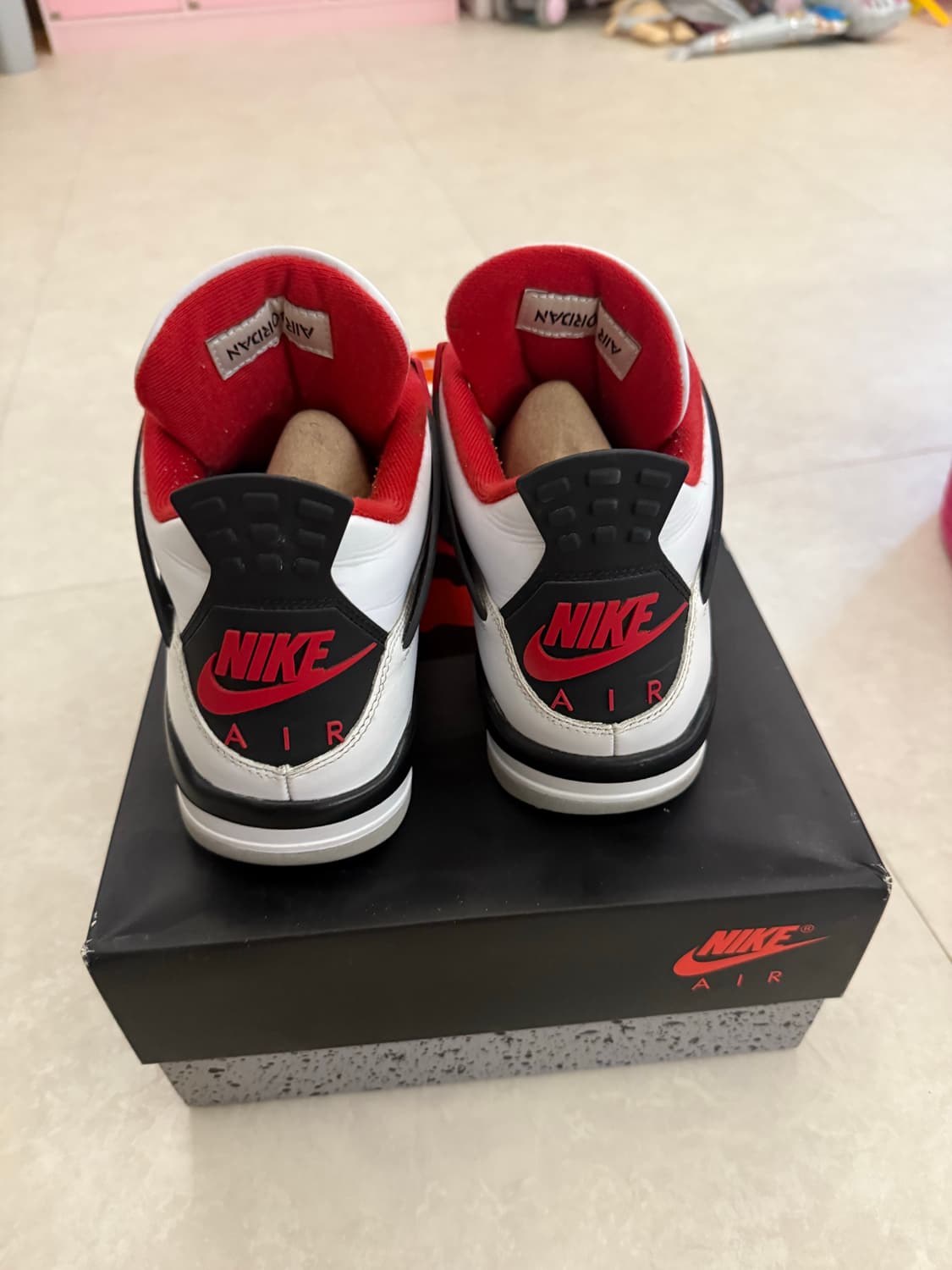 나이키 조던4 파이어레드 280 상품이미지3