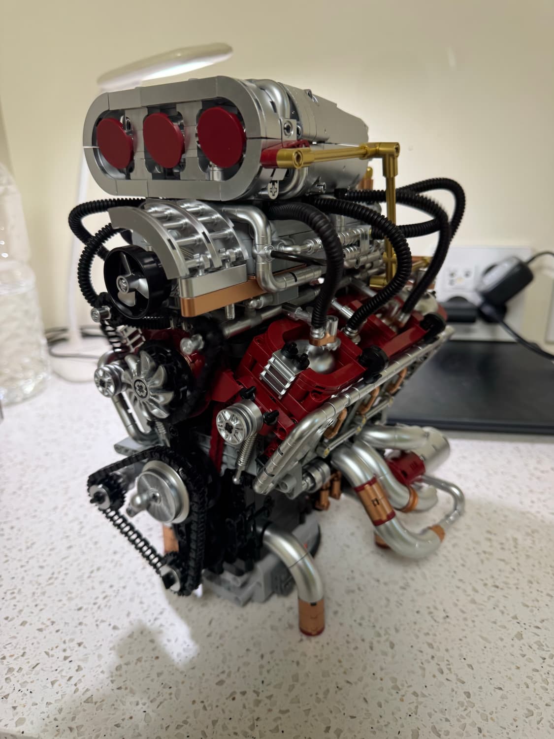 이키 Y15001 테크닉 V8 머스탱 엔진 호환블럭 상품이미지4