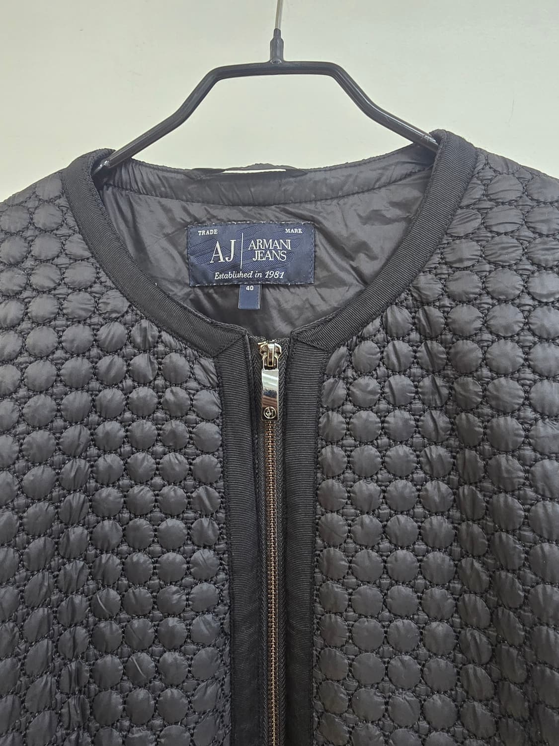 아르마니진스 텍스쳐 퀼팅 집업 패딩 자켓 상품이미지4