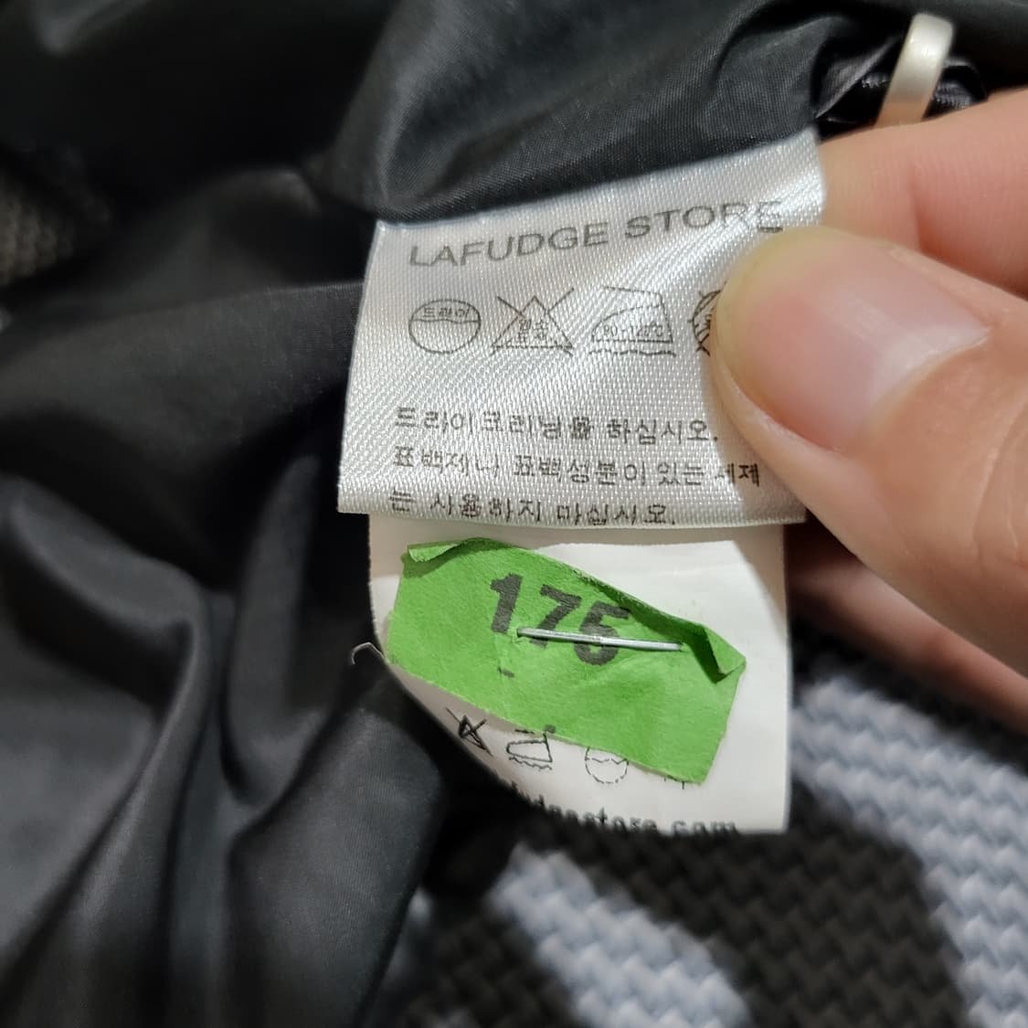 (여성) 라퍼지스토어 크롭 푸퍼패딩블랙 (S) 상품이미지5