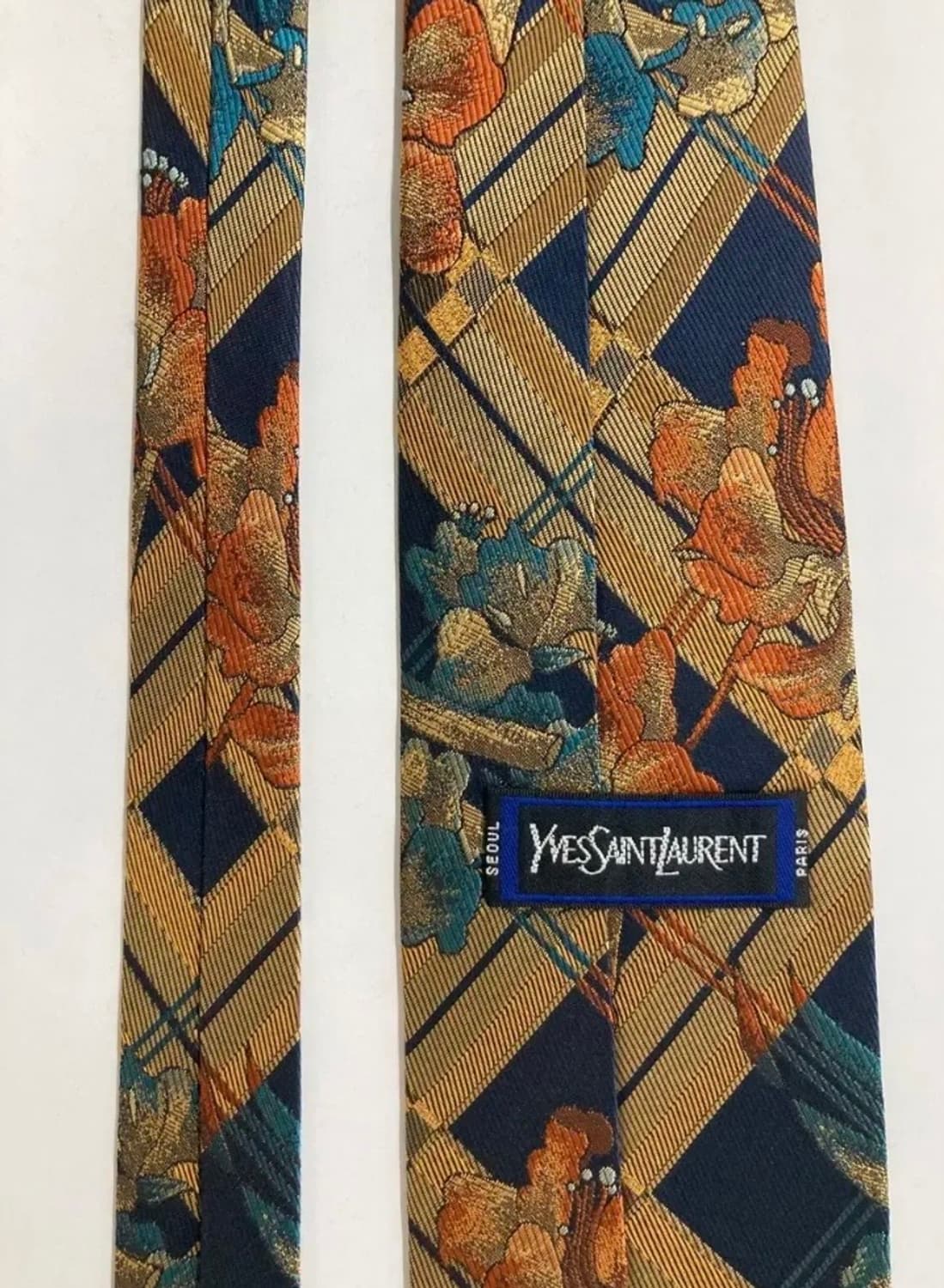 입생로랑 넥타이 상품이미지4