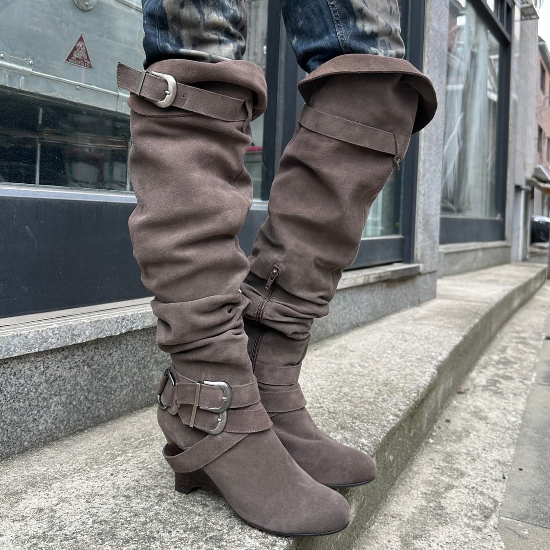 리얼 스웨이드 오버니 롱 버클 웨지 부츠 상품이미지5