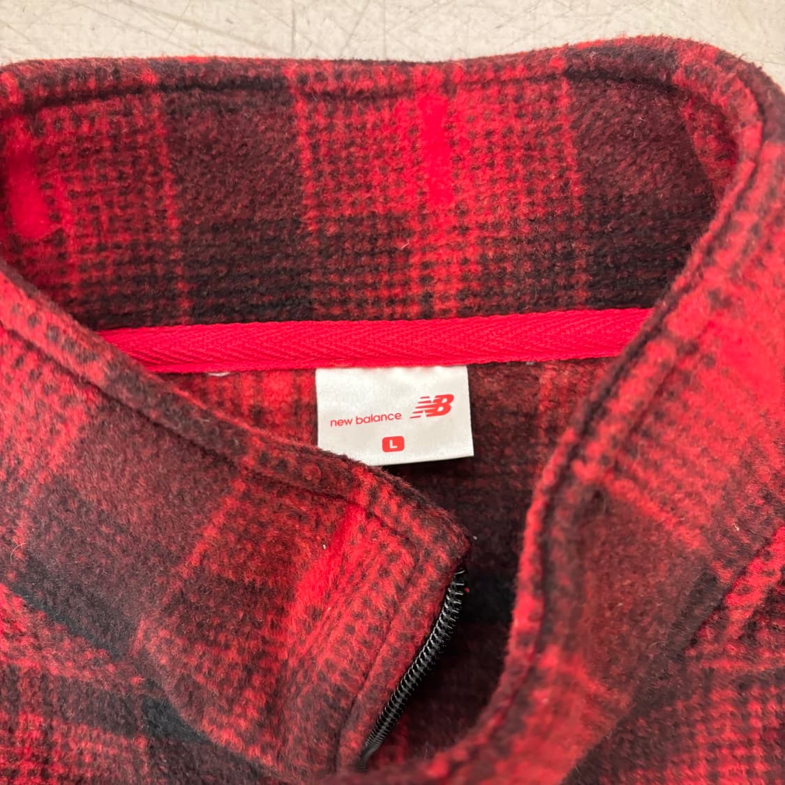 뉴발란스 체크 플리스 집업 상품이미지3