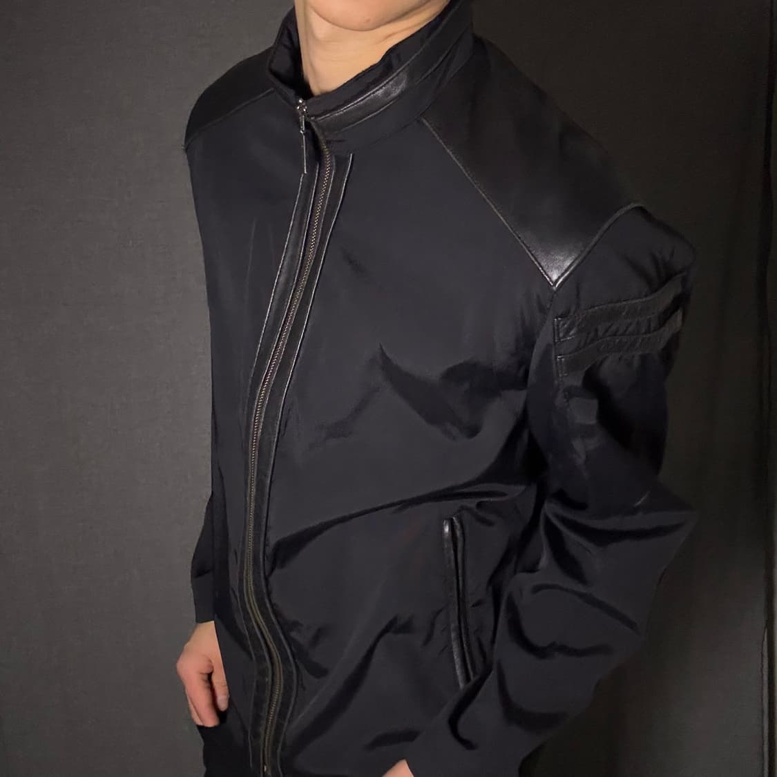 캘빈클라인 블랙 봄버 자켓 상품이미지3