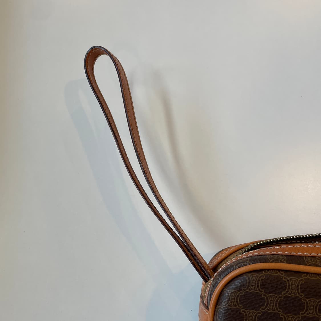 셀린느 마카담 클러치백 새상품 상품이미지2