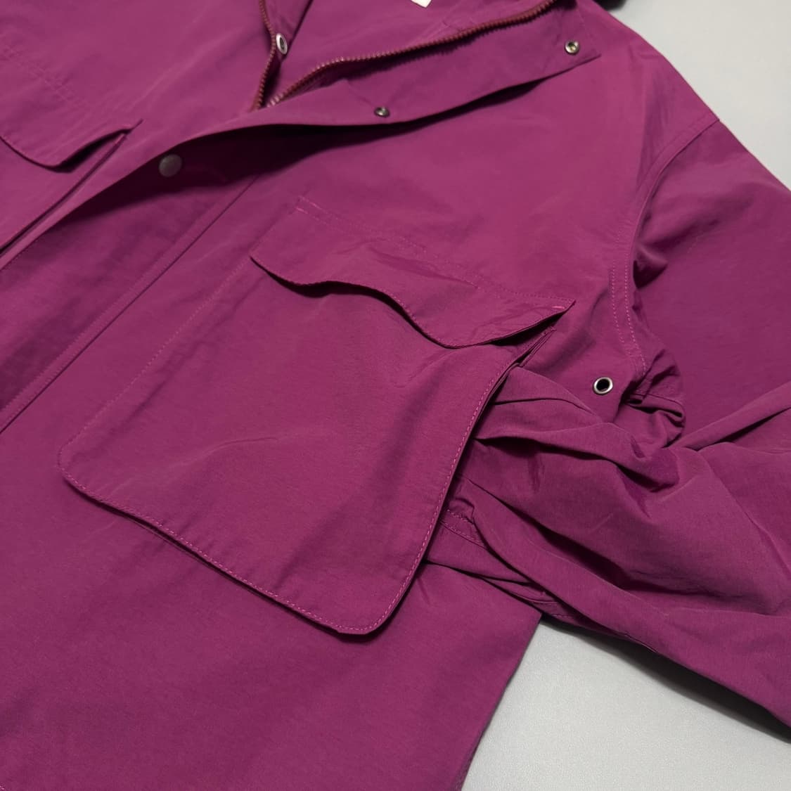 어반리서치 퍼플컬러 코튼 트윌 코튼 쇼트 유틸리티 포켓 마운틴 자켓 상품이미지4