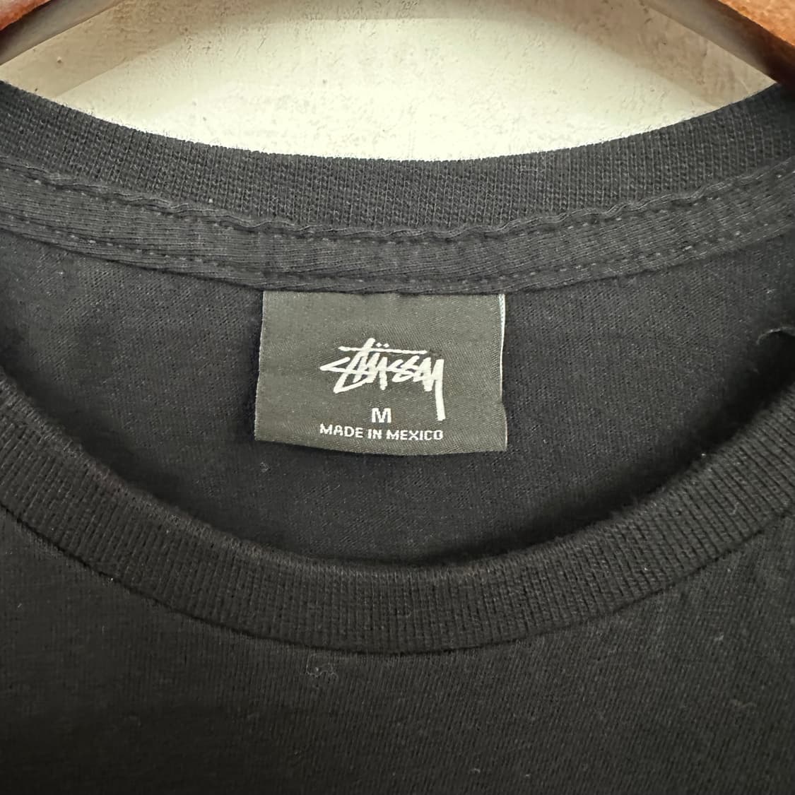 스투시 파리 투어리즘 티셔츠 상품이미지3