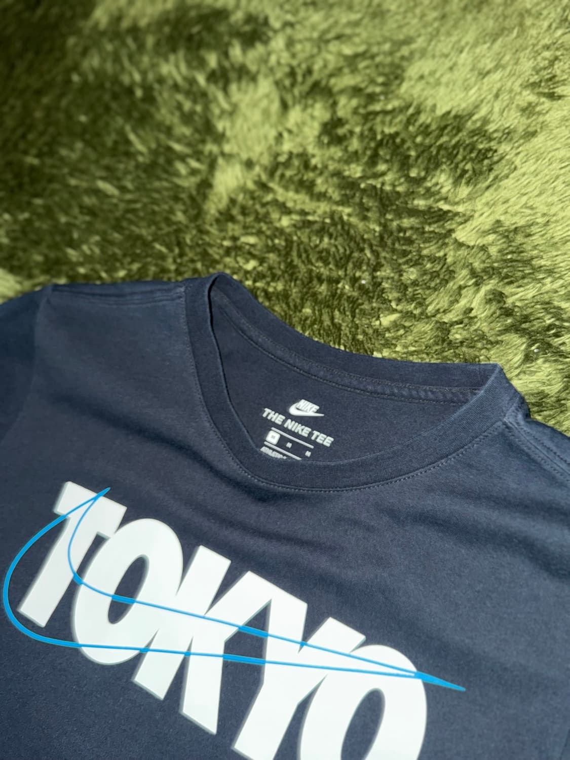 [M] 나이키 도쿄 텍스쳐드 스우시 로고 티셔츠 네이비 상품이미지3