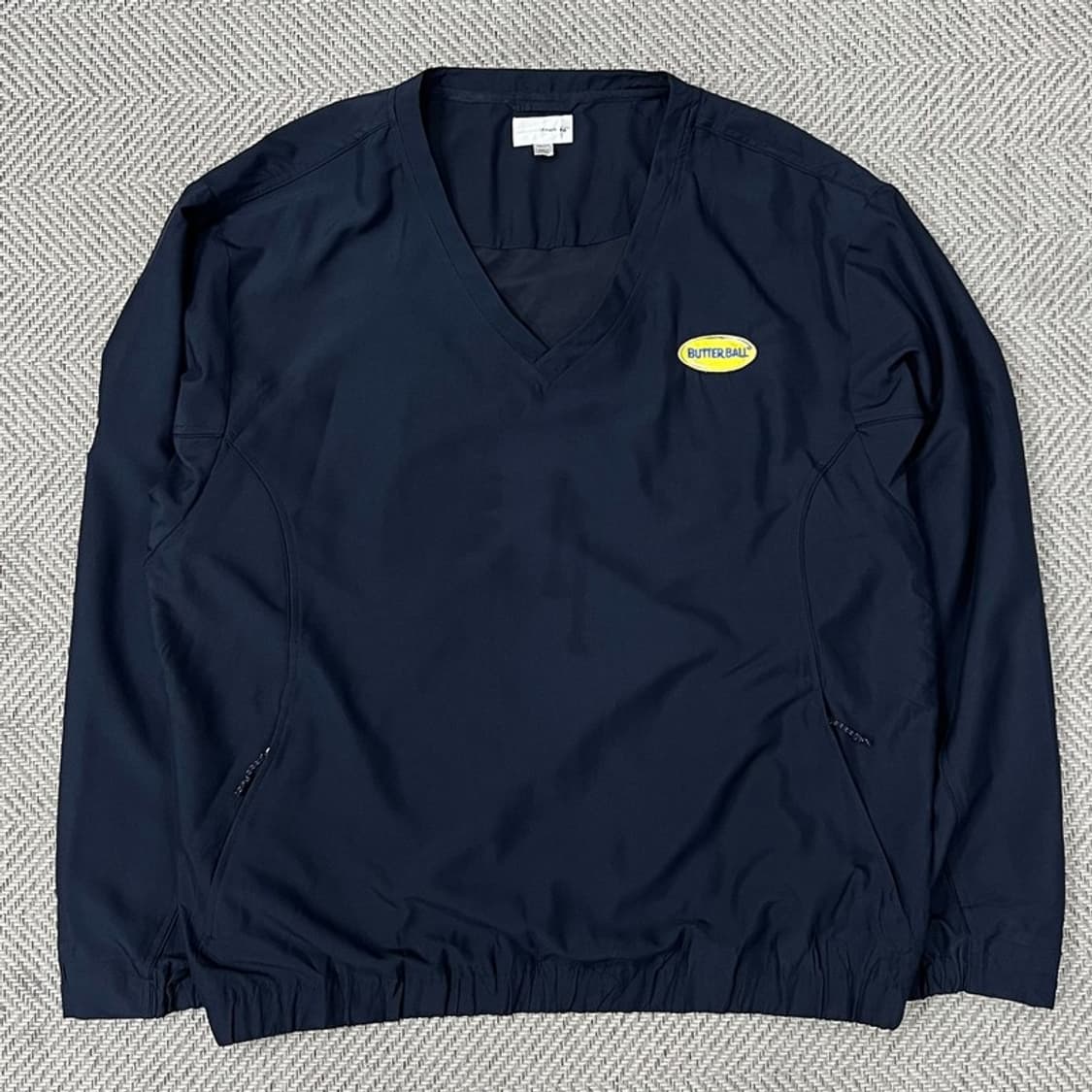 버터볼 패치 풀오버 웜업 v0683 상품이미지1