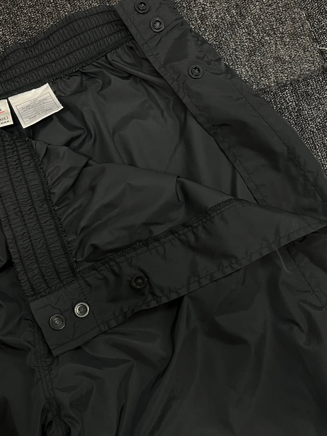 90‘s 나이키 나일론 팬츠 상품이미지4