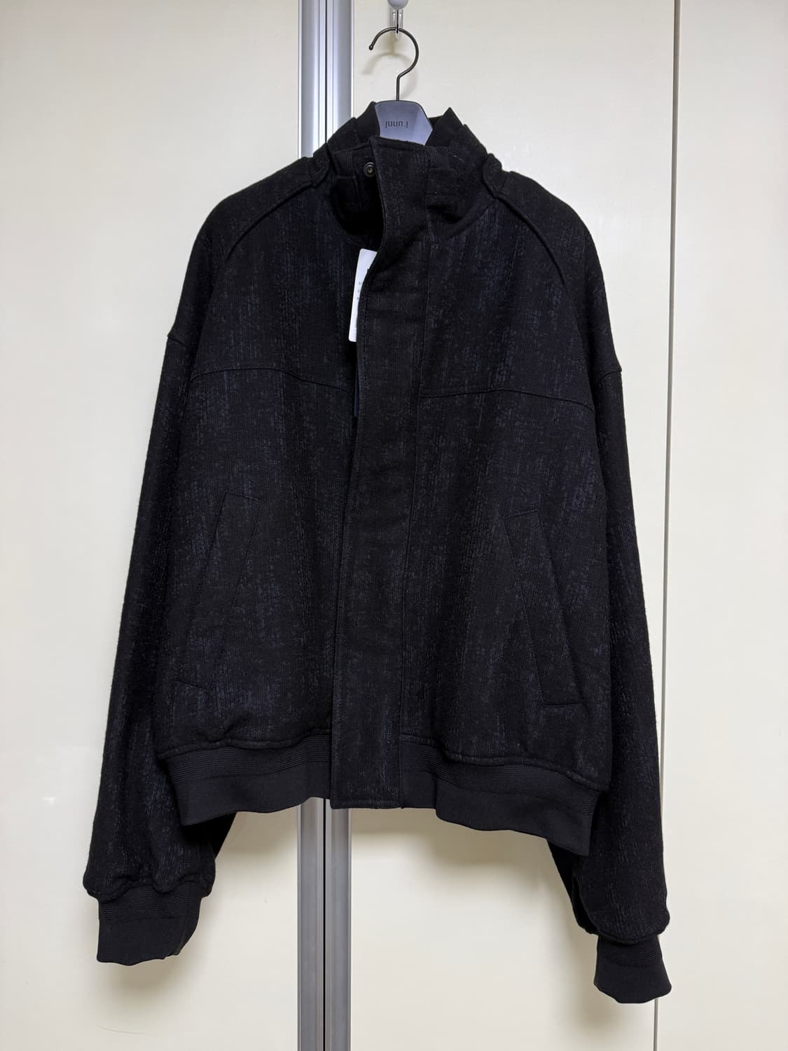 [48] 준지 25fw 자카드 스탠칼라 블루종 상품이미지1