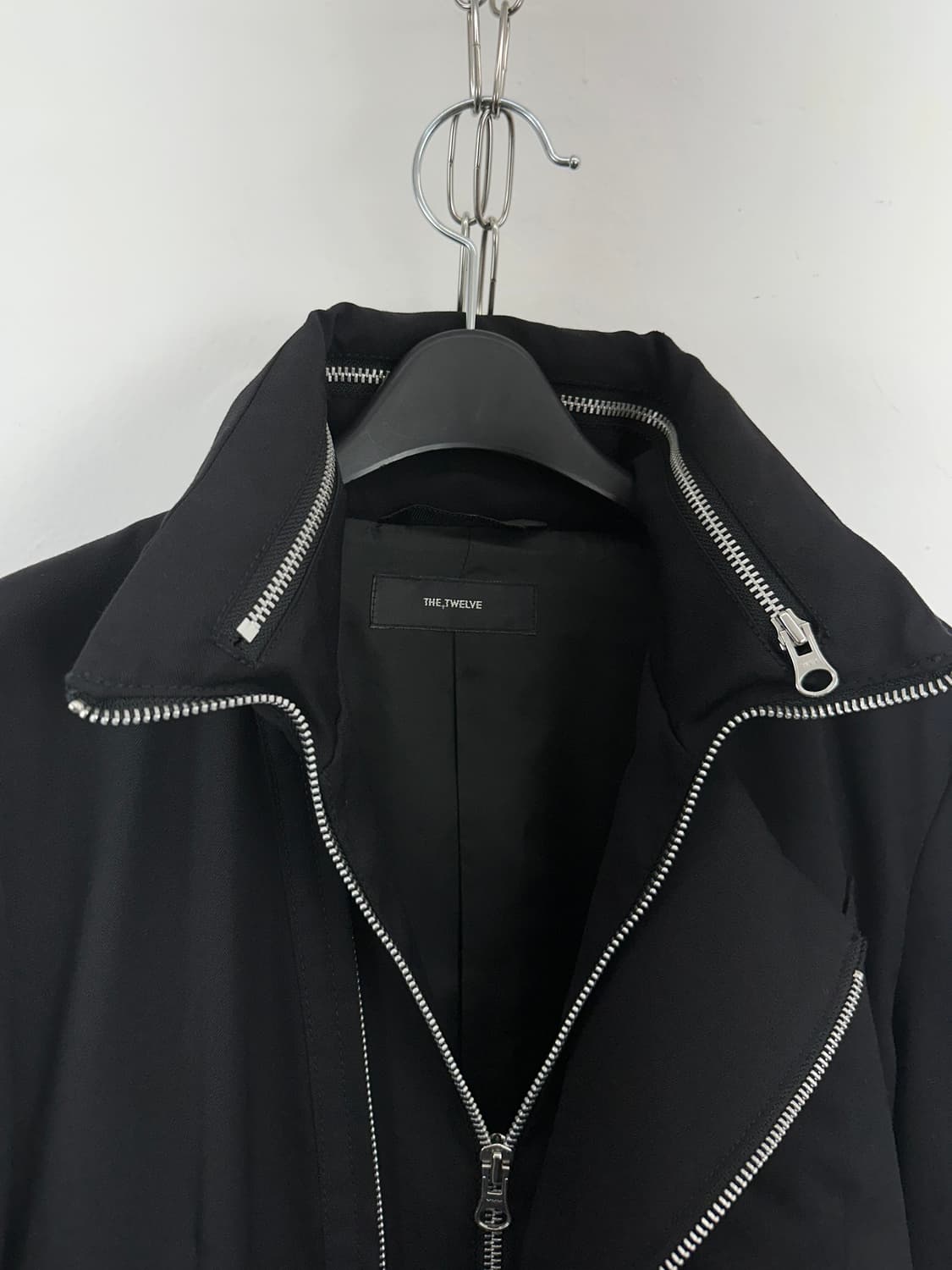 THE TWELVE Asymmetric High-Neck Double Z 상품이미지4