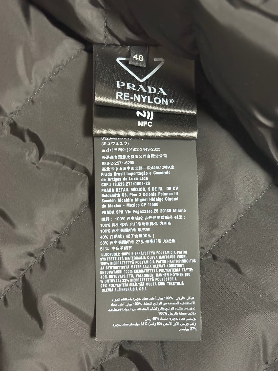 PRADA SGN955 Re-Nylon Padding Black 48 / 상품이미지4