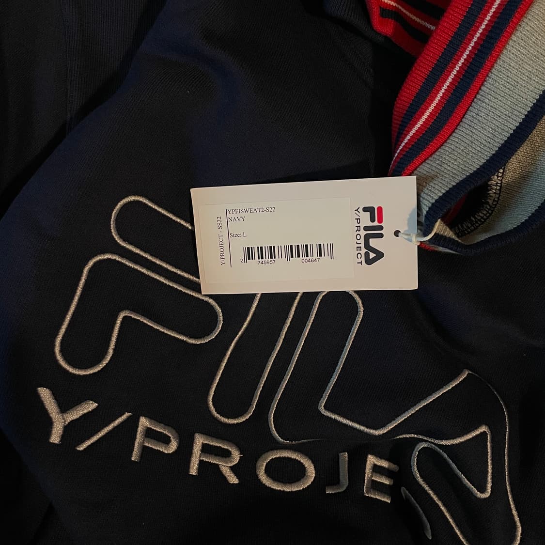 [M~XL] 와이프로젝트 X 휠라 컷오프 스웻셔츠 맨투맨 네이비 상품이미지4