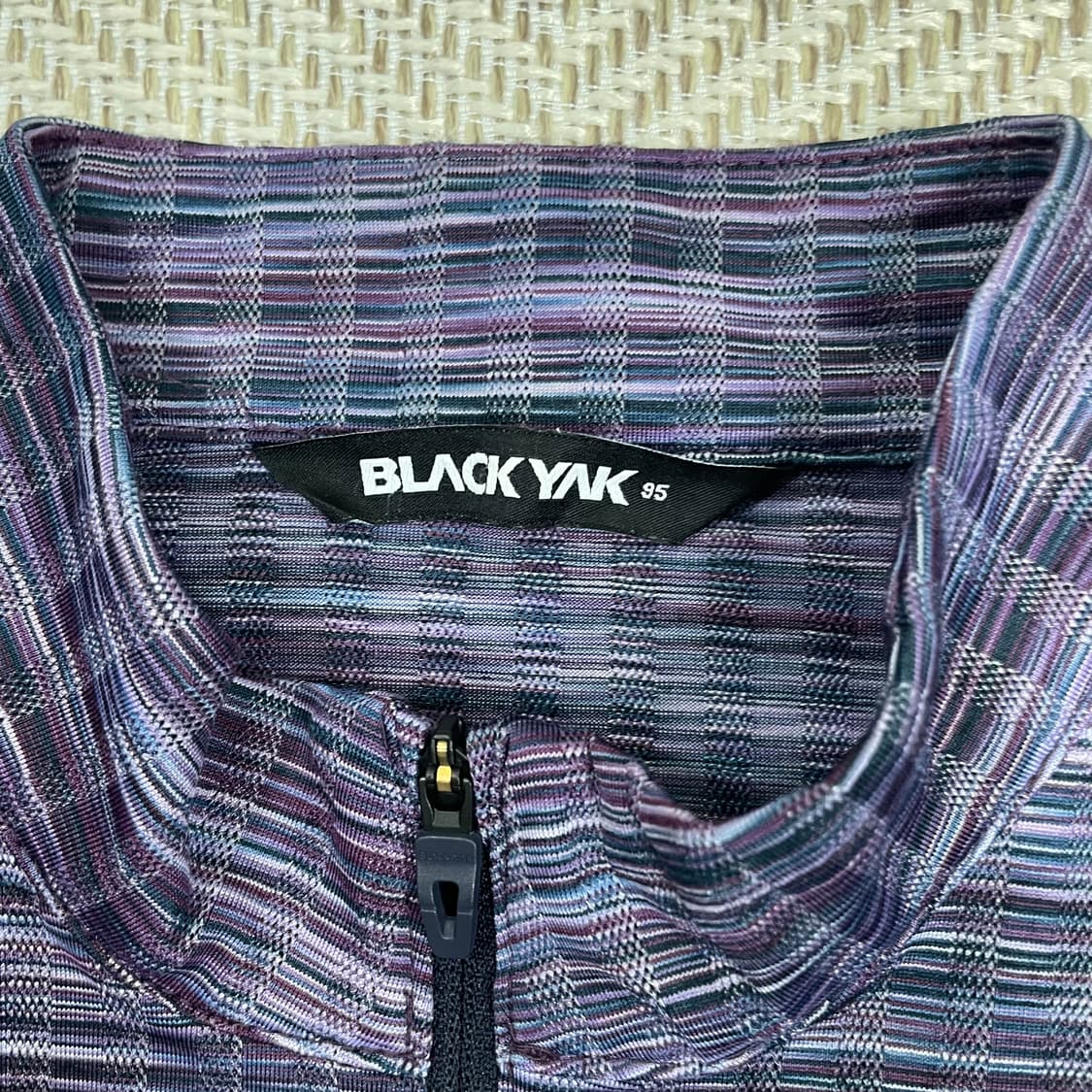 블랙야크 여성 반집업 티셔츠 95 퍼플 상품이미지3