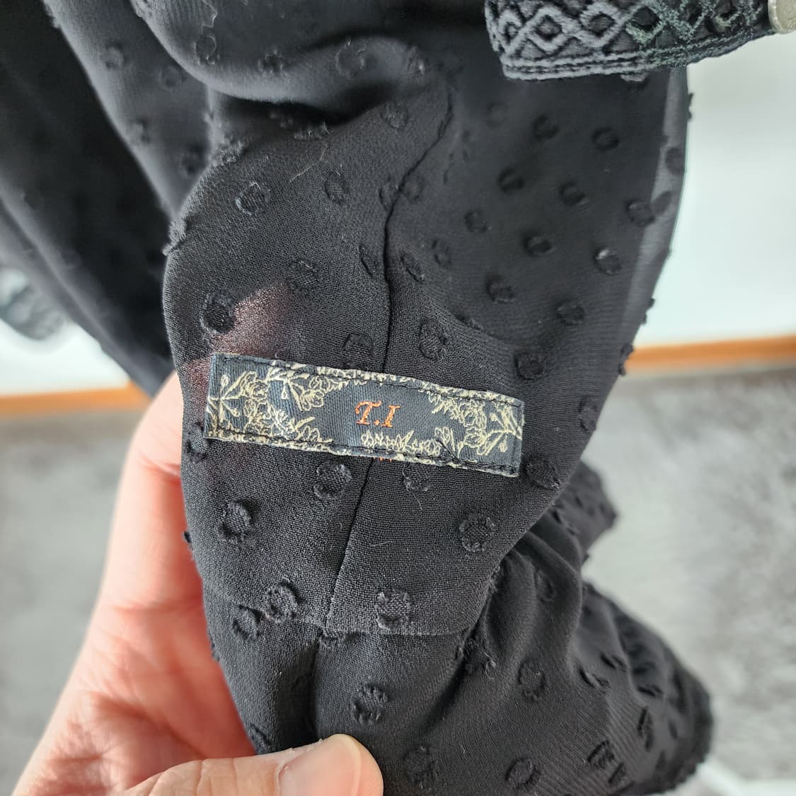 써스데이아일랜드 블랙 롱 원피스 상품이미지2