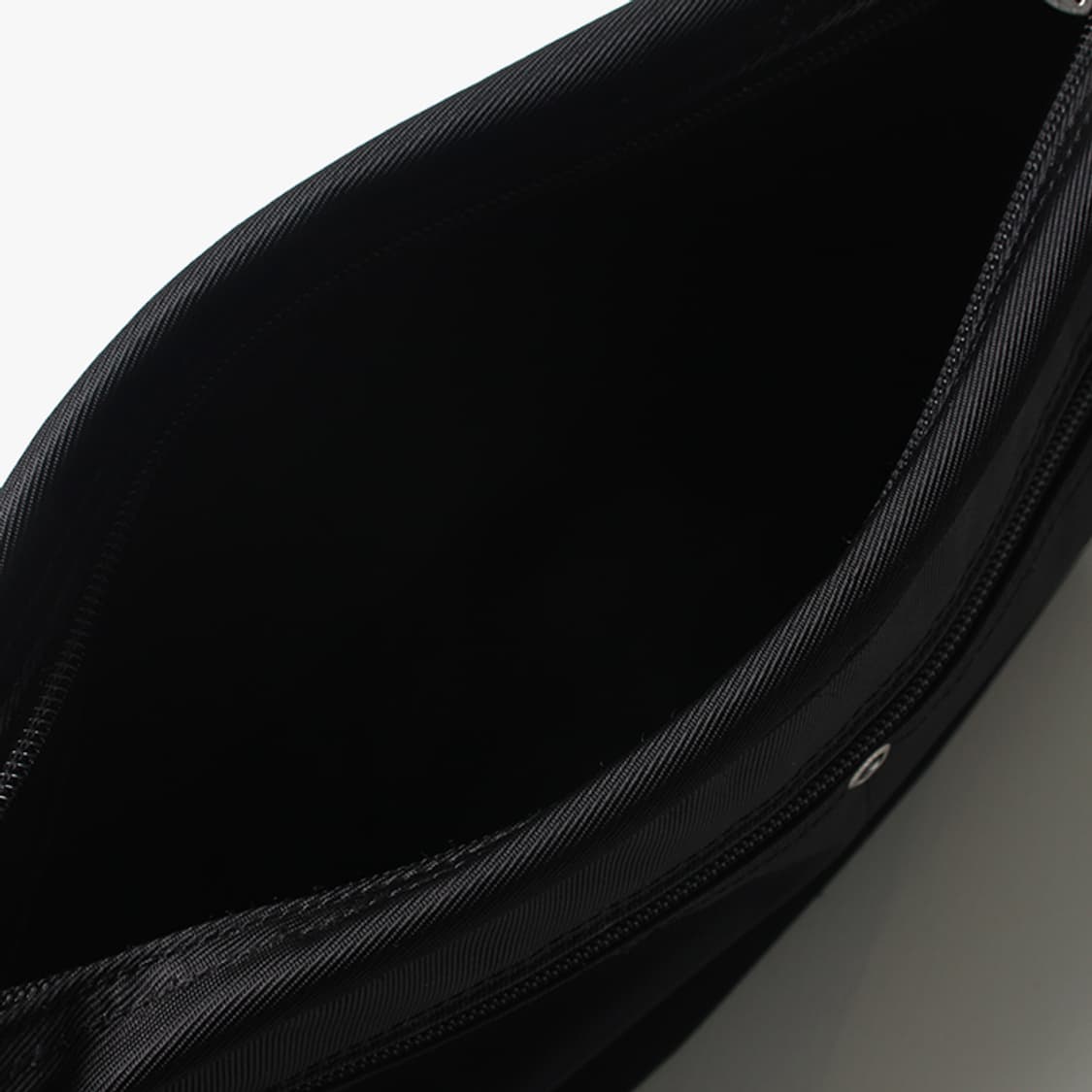  PORTER "Black Shoulder Bag" 상품이미지8