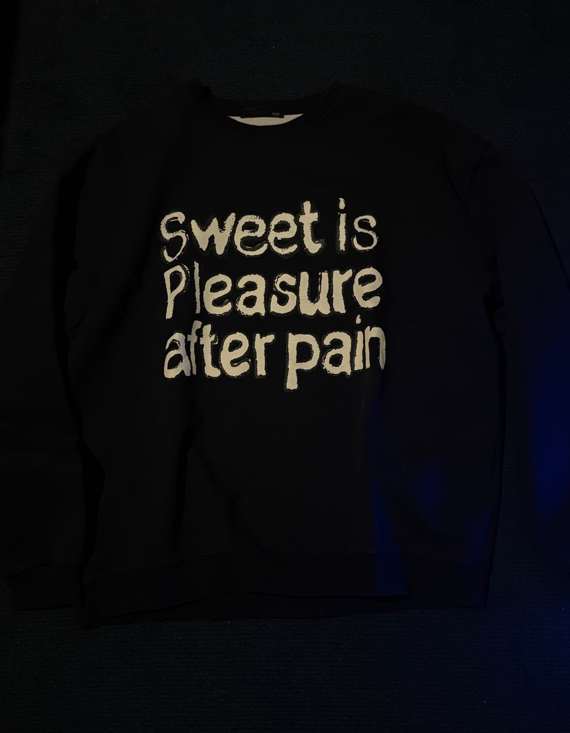 레터링 맨투맨 상품이미지1