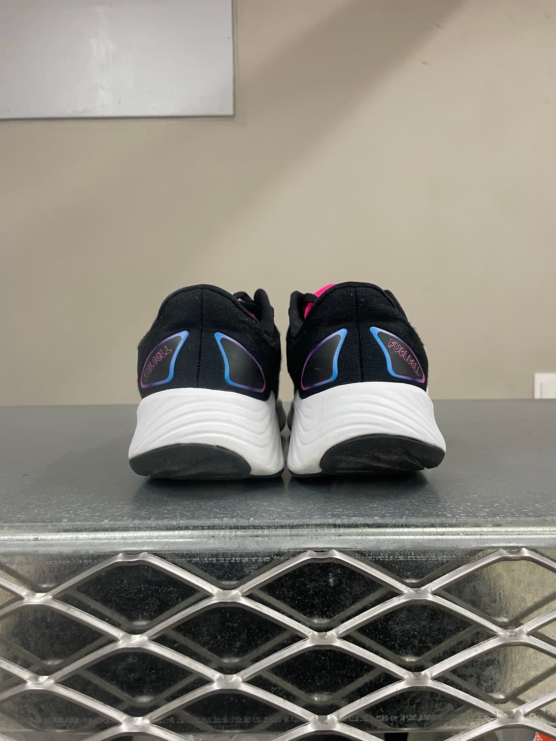 뉴발란스 퓨어셀 프리즘 V2 250 상품이미지3