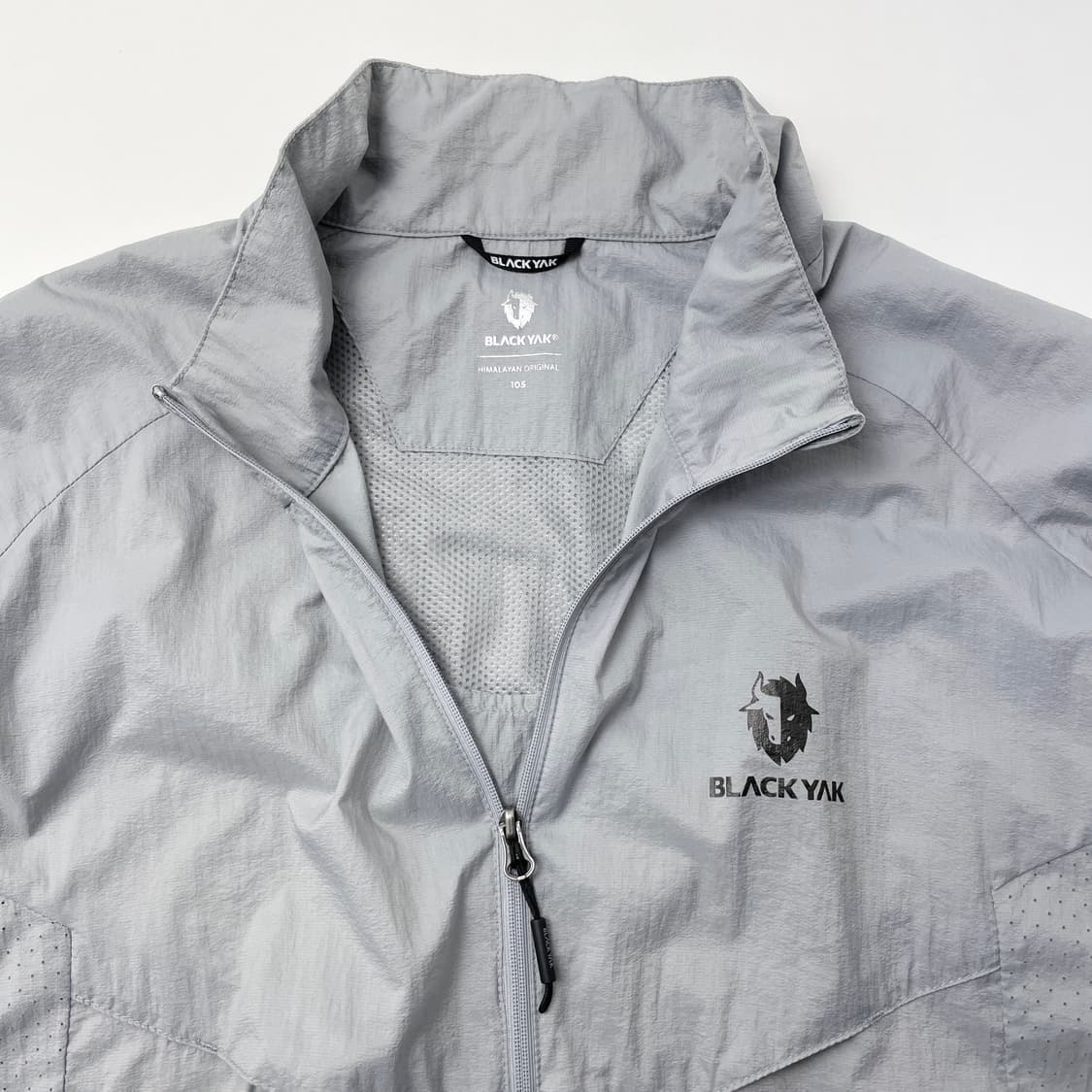 [택포] 블랙야크 얇은 바람막이 자켓 그레이 105 상품이미지3