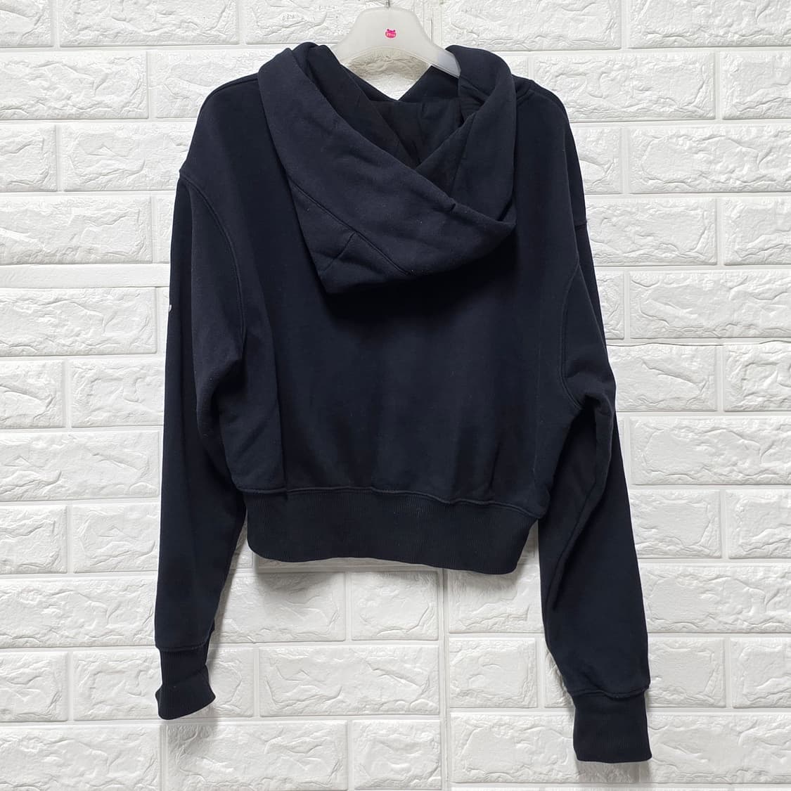 택포// 나이키 블랙 스우시 크롭 후드티 S 상품이미지4