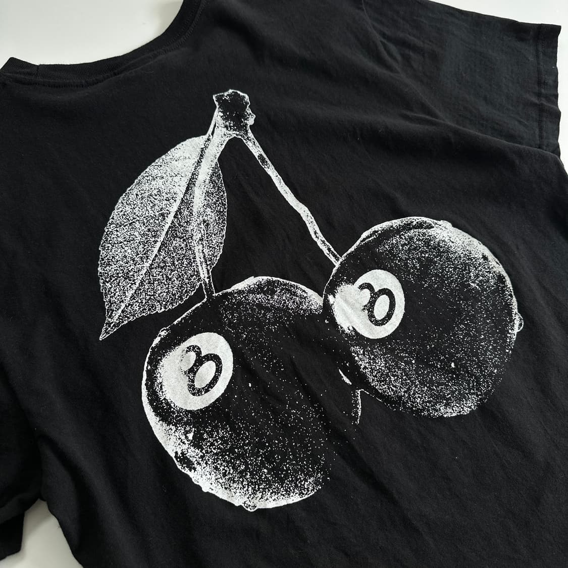 Stussy 스투시 블랙 8볼 체리 반팔티 상품이미지2