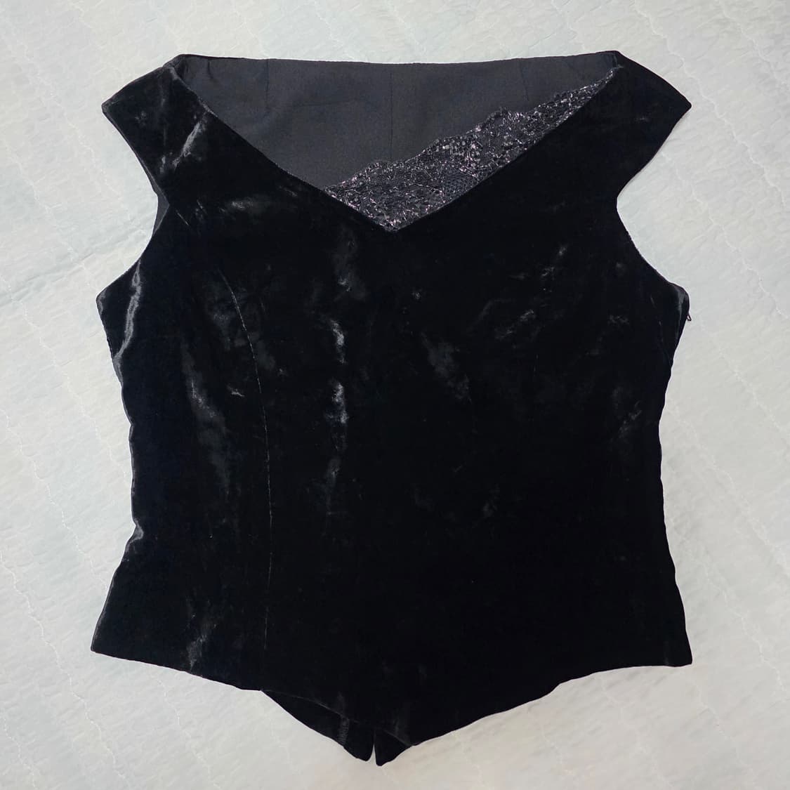 고딕 레이스st 벨벳 베스트 탑슬리브리스 상품이미지5