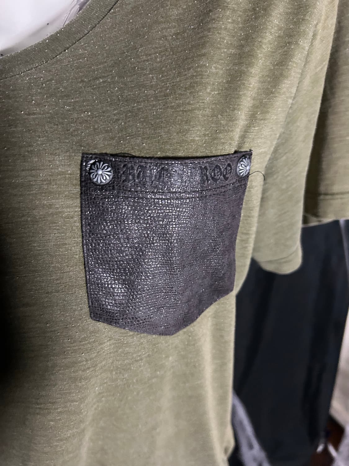 Buckaroo khaki leather pocket tee 상품이미지2
