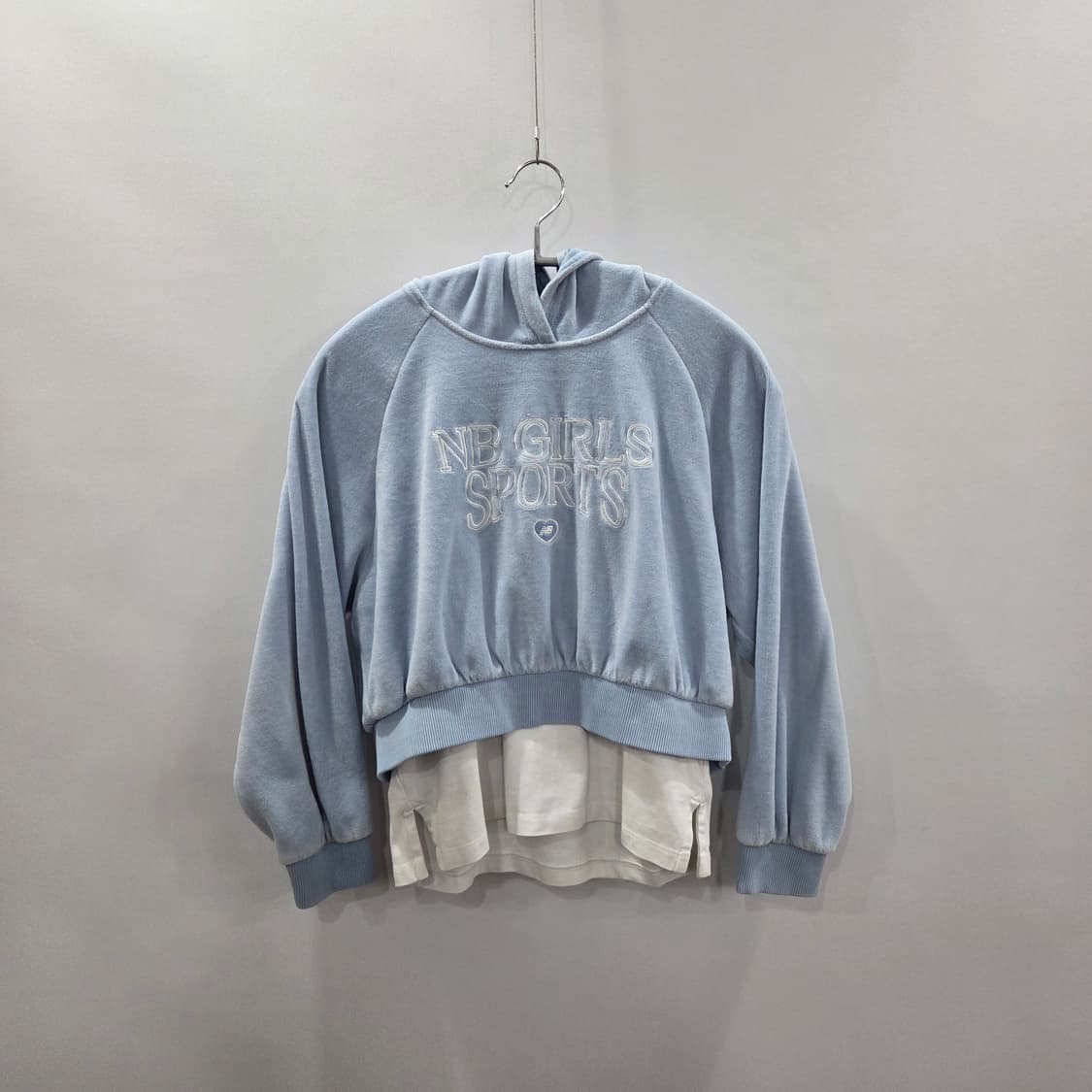 뉴발란스 여아 벨벳 레이어드 후드티 150/11/12  상품이미지1