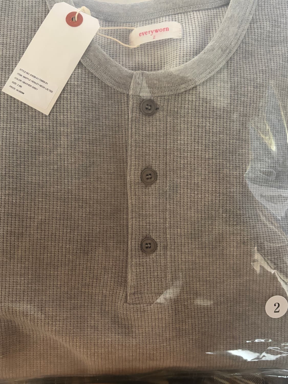 에브리원 와플헨리넥 헤더그레이 2사이즈 상품이미지2